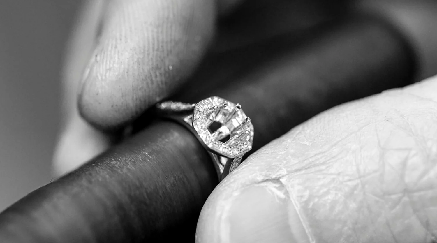 Diamond 0.50ct Octagonal Cluster Platinum Ring - Image 5