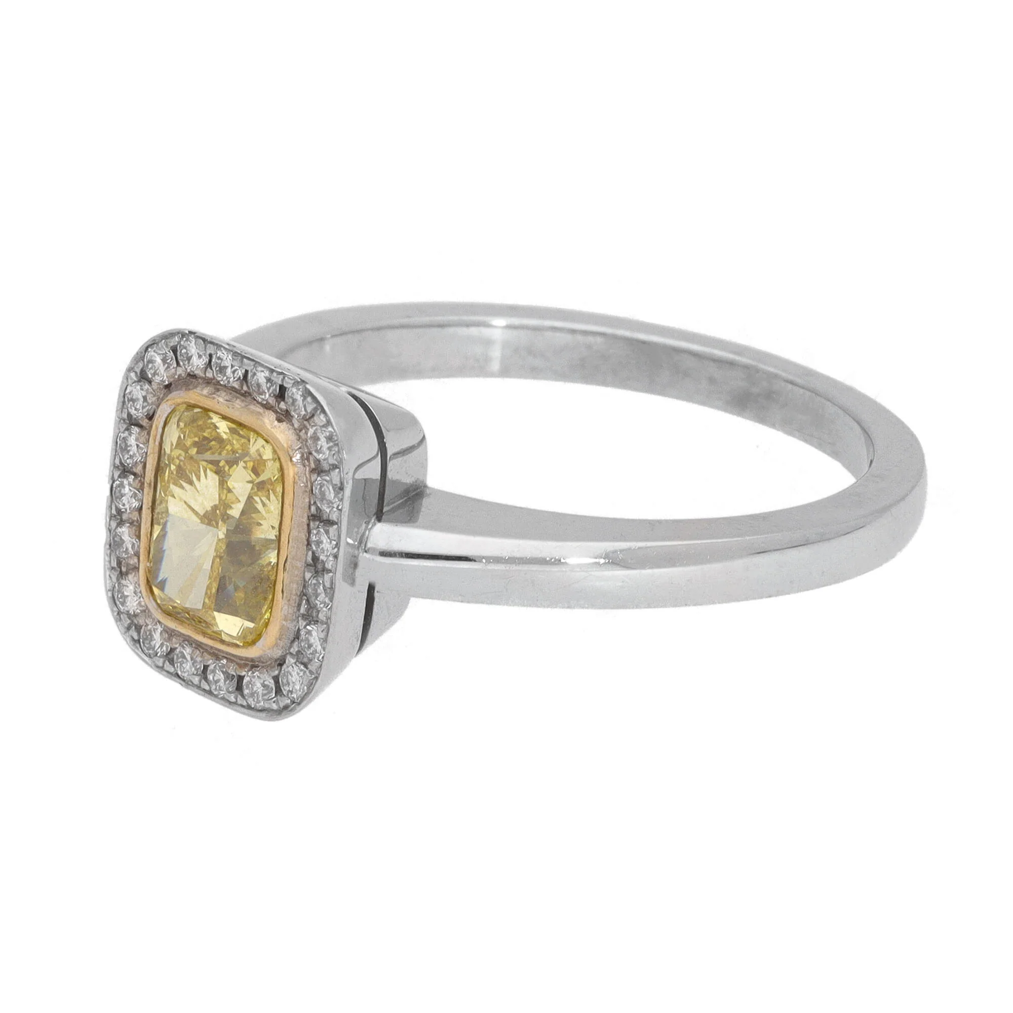 Natural Yellow Diamond 18ct White Gold Cluster Ring (M) - Image 3
