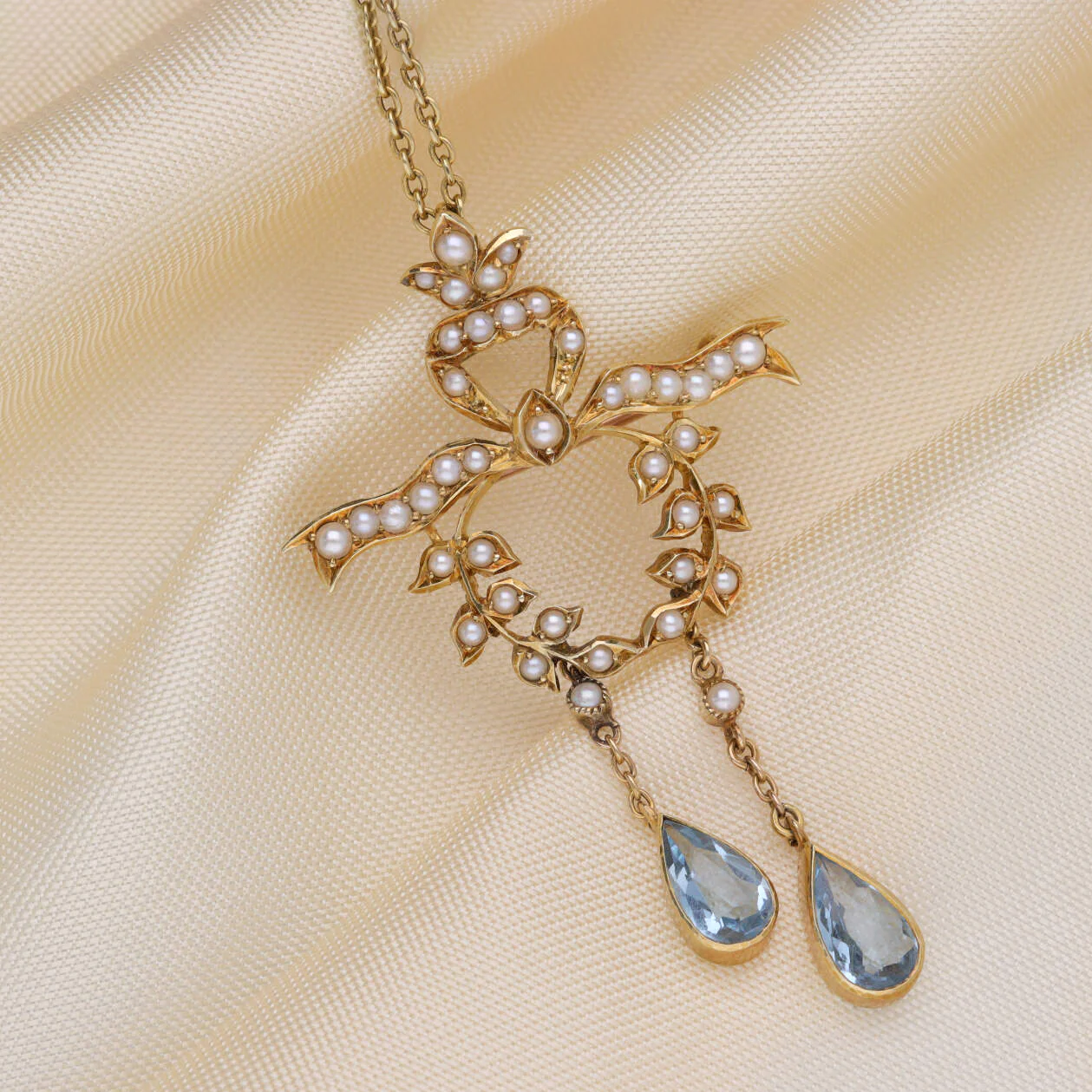 Pre-Owned Aquamarine and Seed Pearl 15ct Yellow Gold Pendant Brooch - Image 3